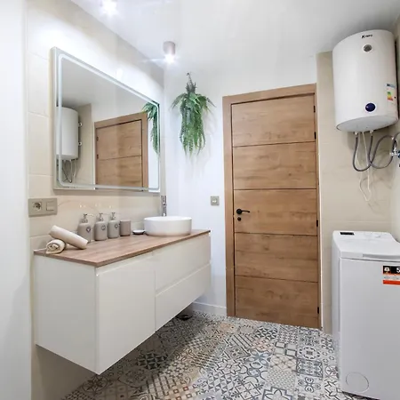 別荘 Newly Renovated, Luxurious With A Heated Pool, 259