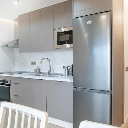 別荘 Newly Renovated, Luxurious With A Heated Pool, 259