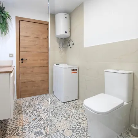 Newly Renovated, Luxurious With A Heated Pool, 259 別荘 サンミゲル・デ・アボナ