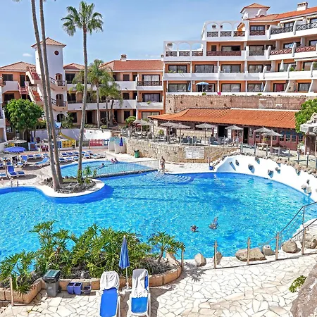 別荘 Newly Renovated, Luxurious With A Heated Pool, 259 *